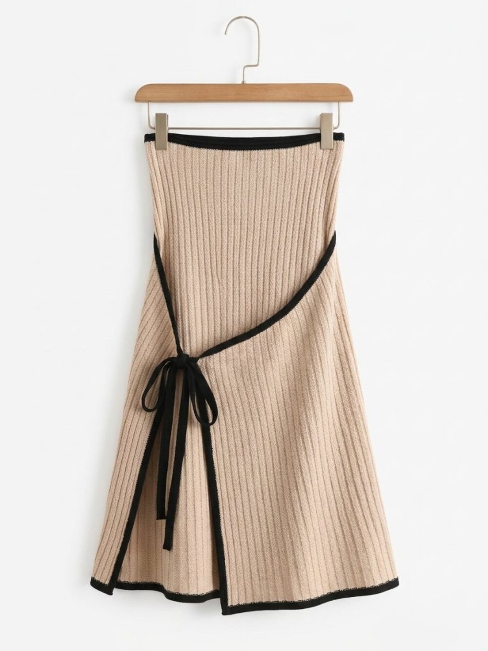 Strapless dress